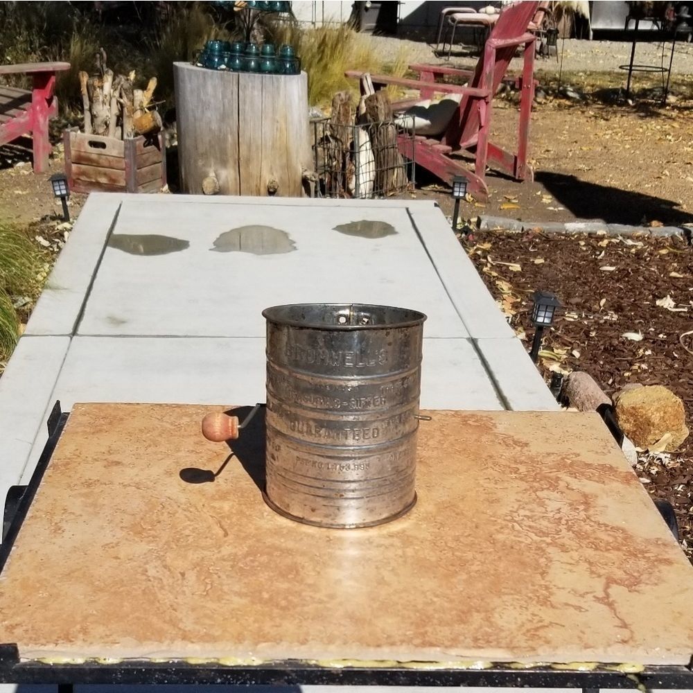 Vintage Bromwell's Sifter